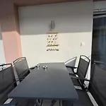 Infinity Stars Sea View Apartamento
