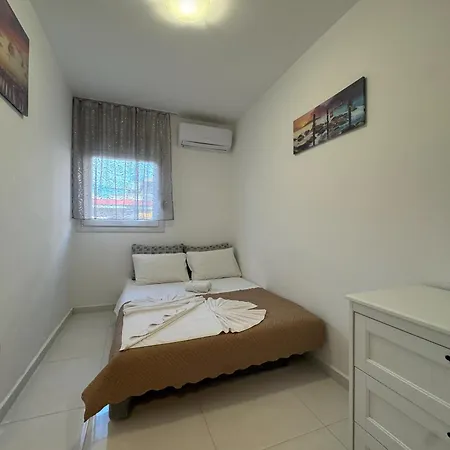 Infinity Stars Sea View *