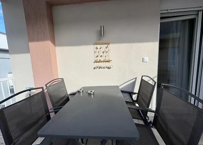 Infinity Stars Sea View Apartman